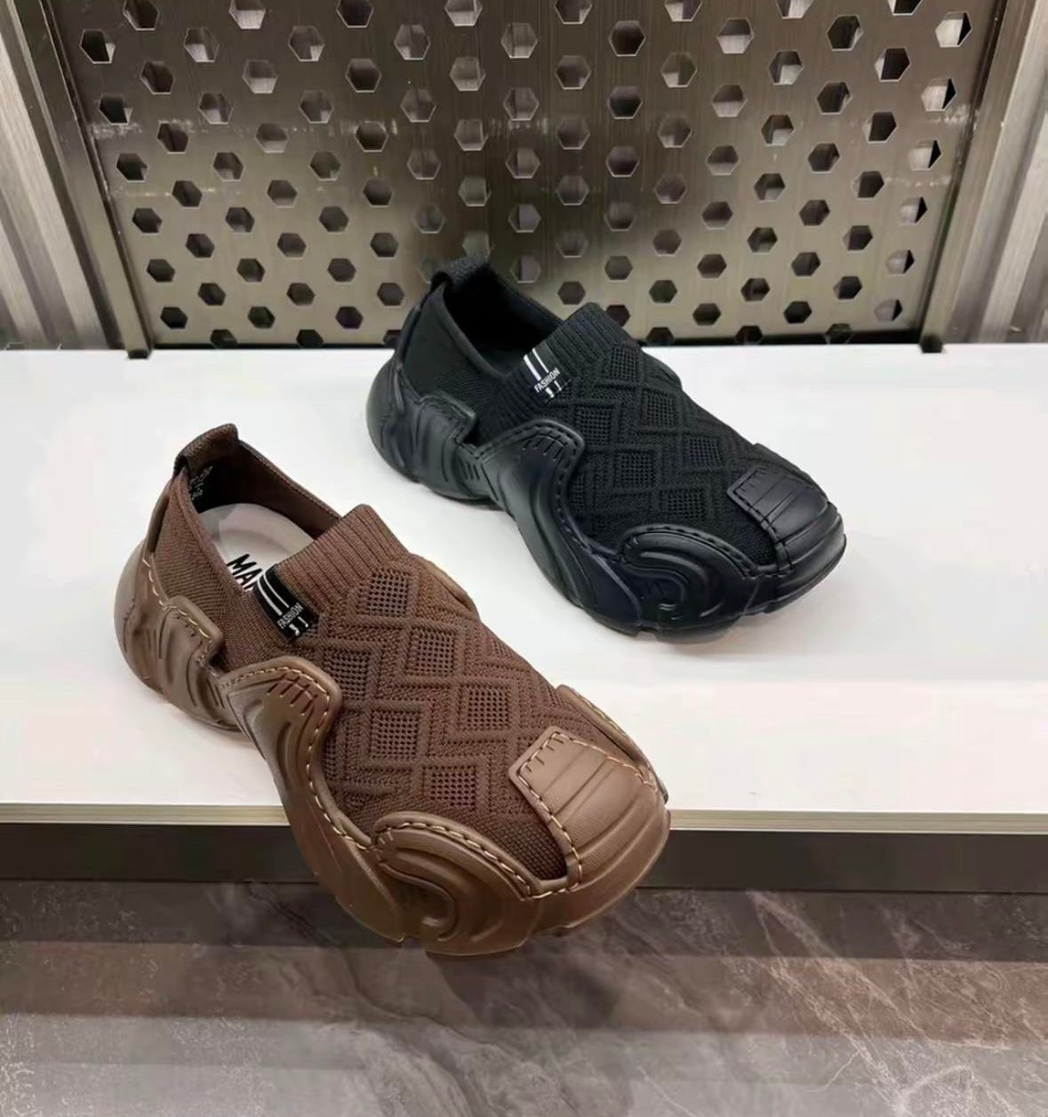 Men's Breathable Slip On Shoes