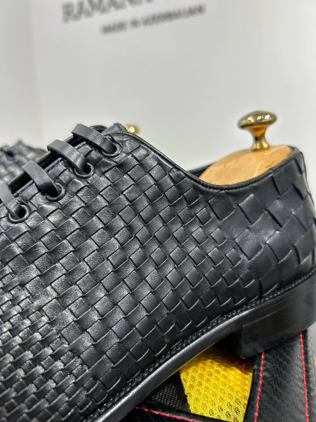 Men's Leather Woven Shoes