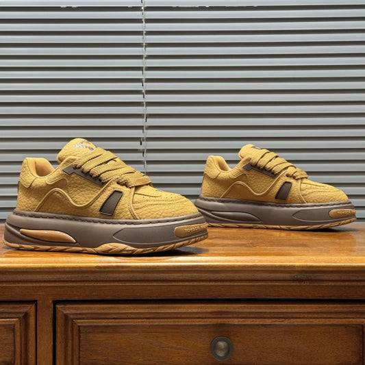 Mem's Casual Shoes