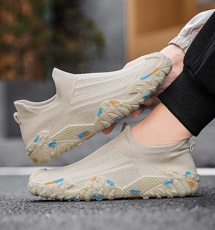 Breathable and casual slip-on shoes