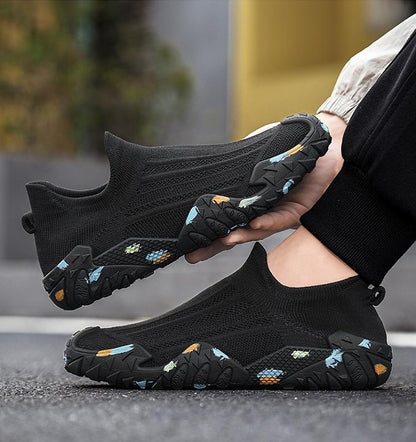 Breathable and casual slip-on shoes