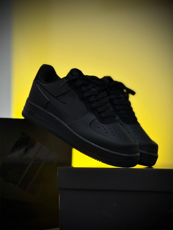 Men's Lace-Up Sneakers