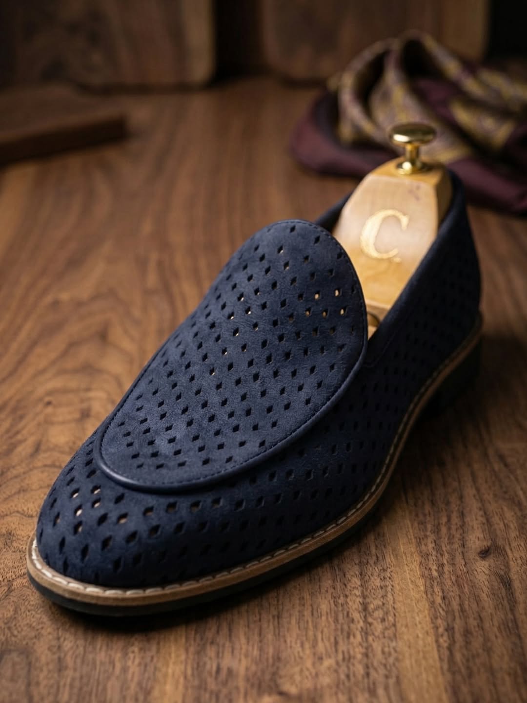 Men's Cut Out Shoes
