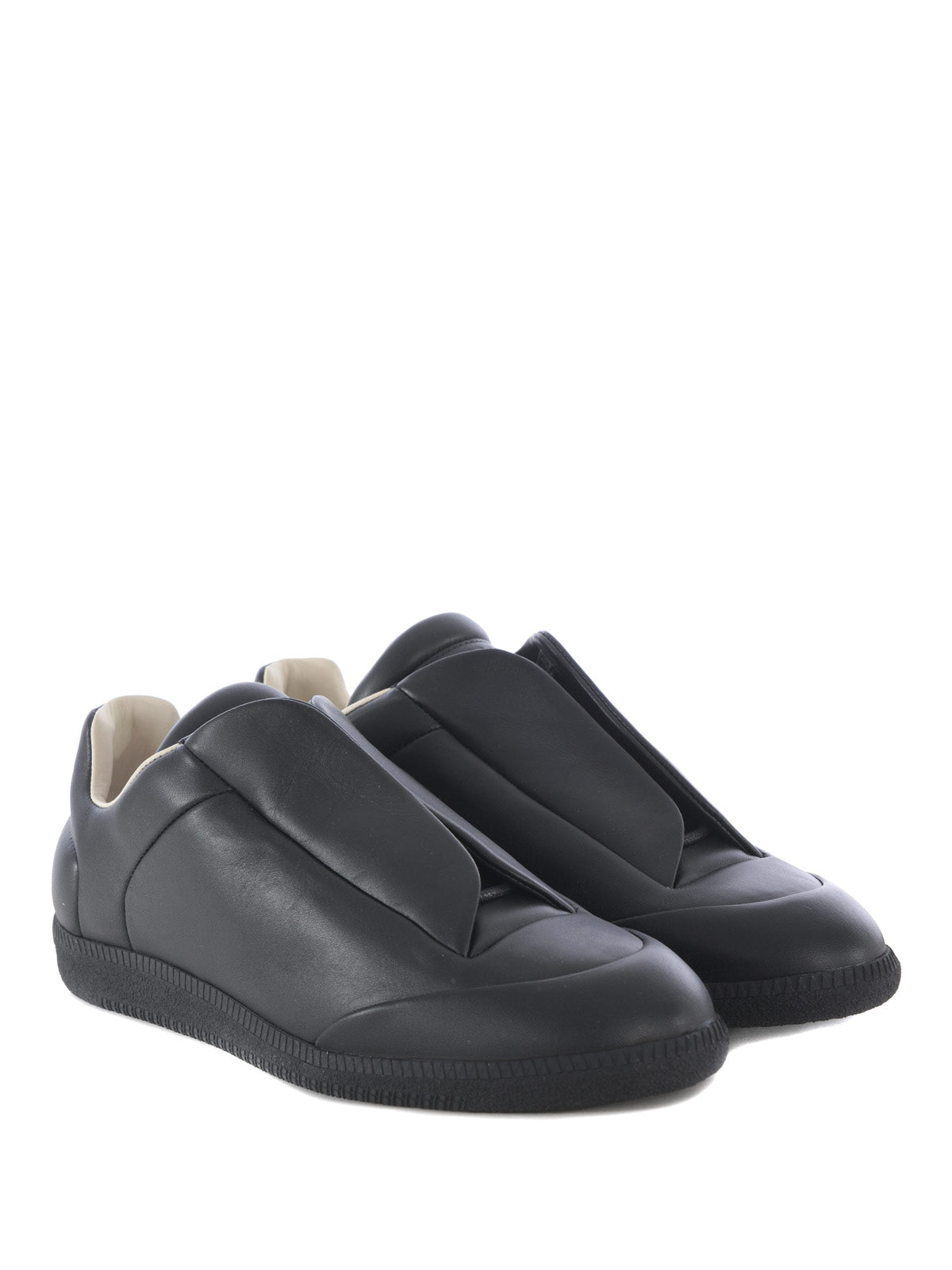 Low Top Future Sneakers