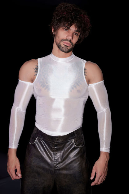 Cold‑Shoulder Servo Liquid Metal Top