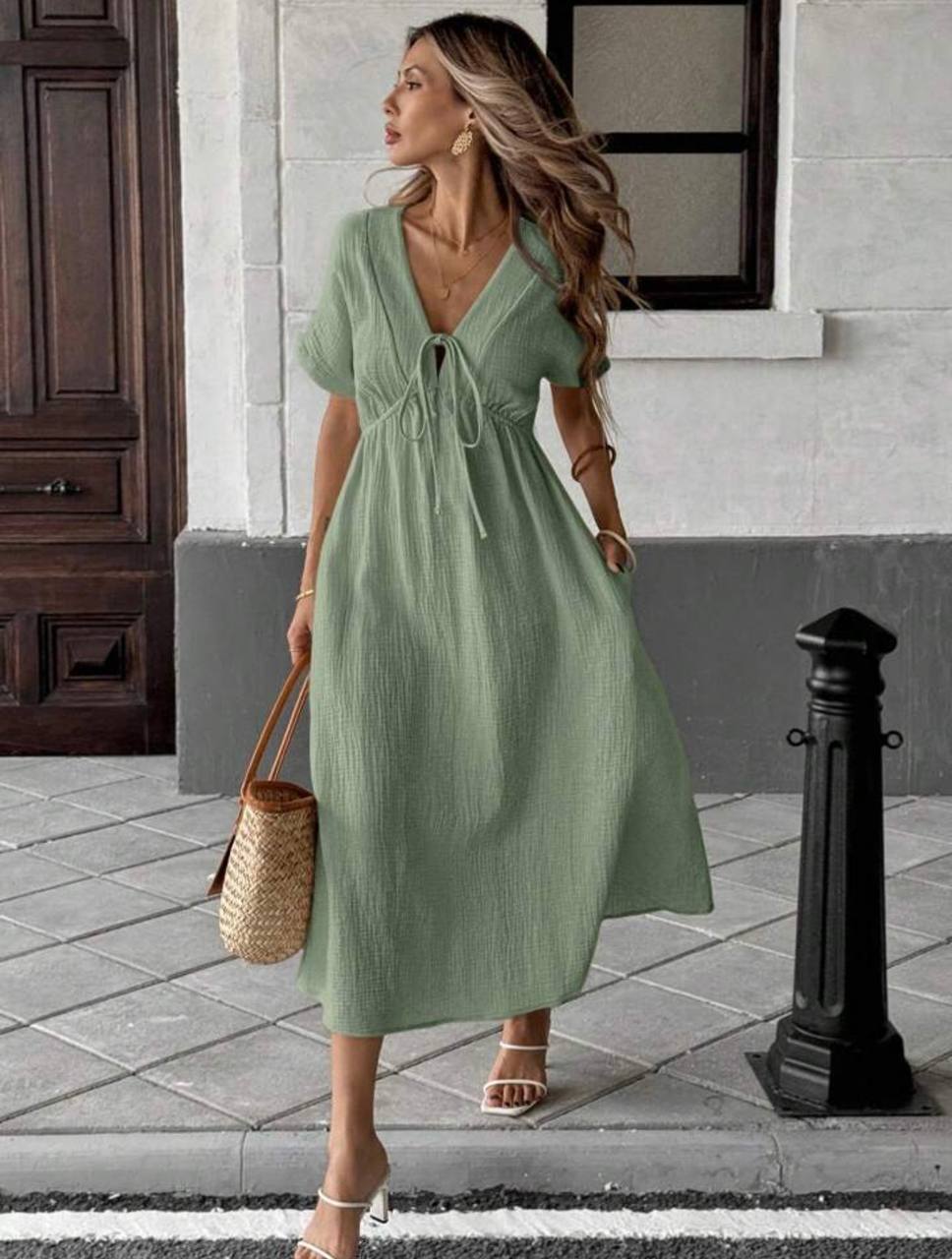 Solid Color V-Neck Cotton Dress